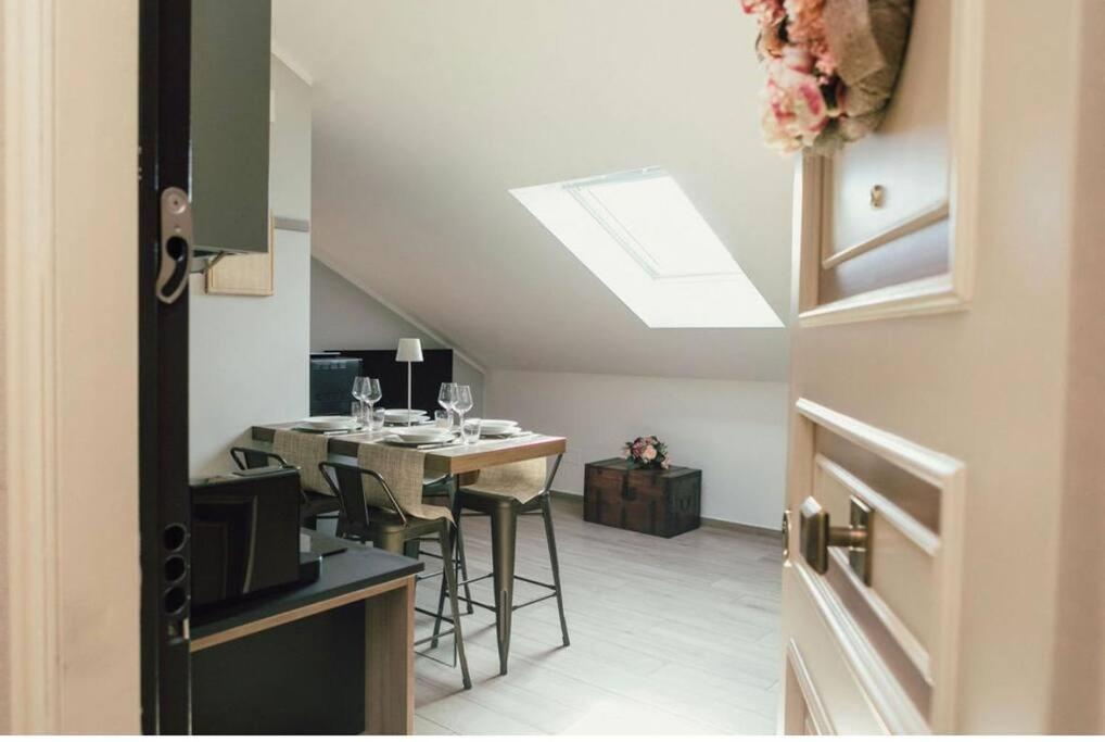 ジェノヴァCasa Savo - Parcheggio Gratuito Nella Blu Areaアパートメント エクステリア 写真
